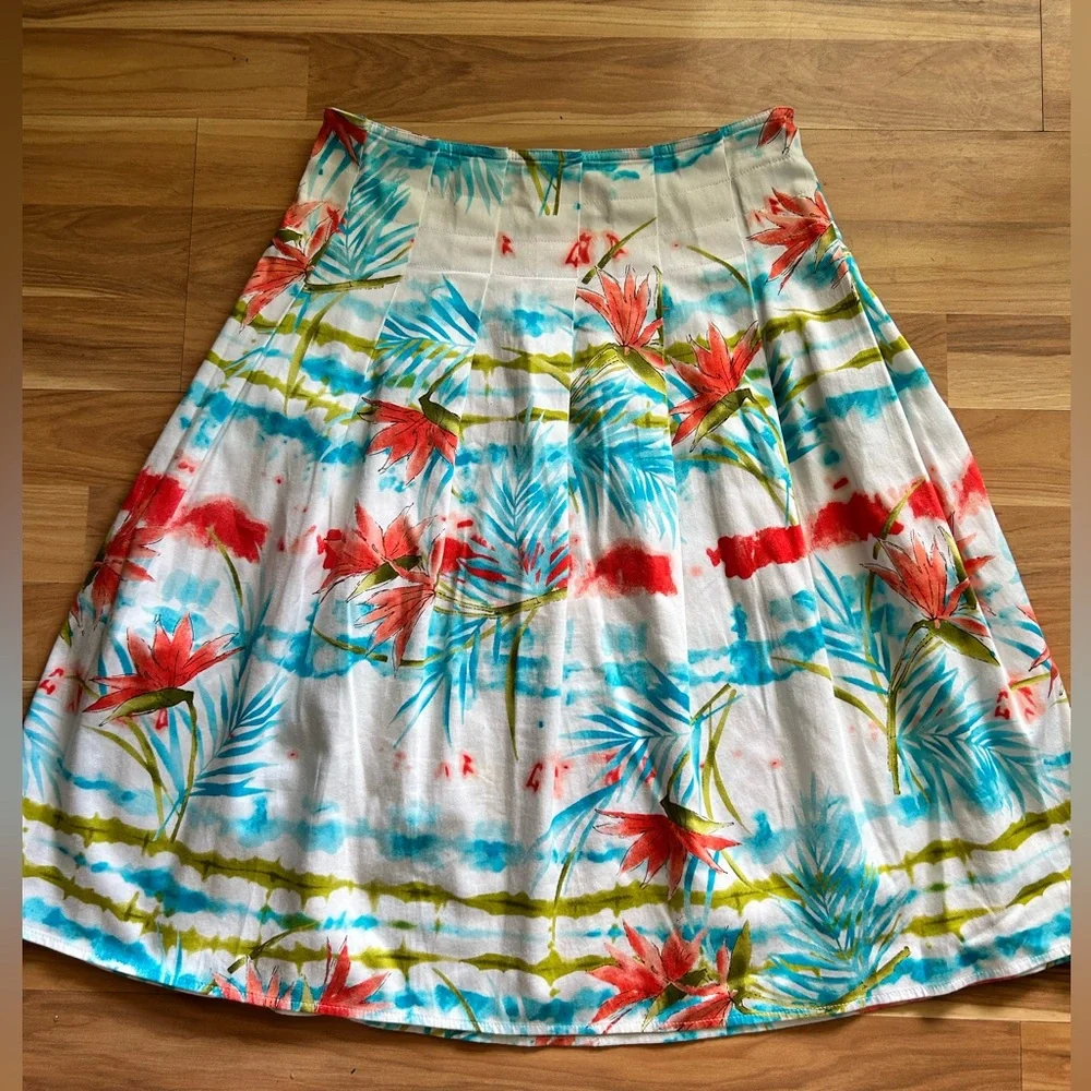 Peck & Peck Red and Blue Pleated Midi Skirt